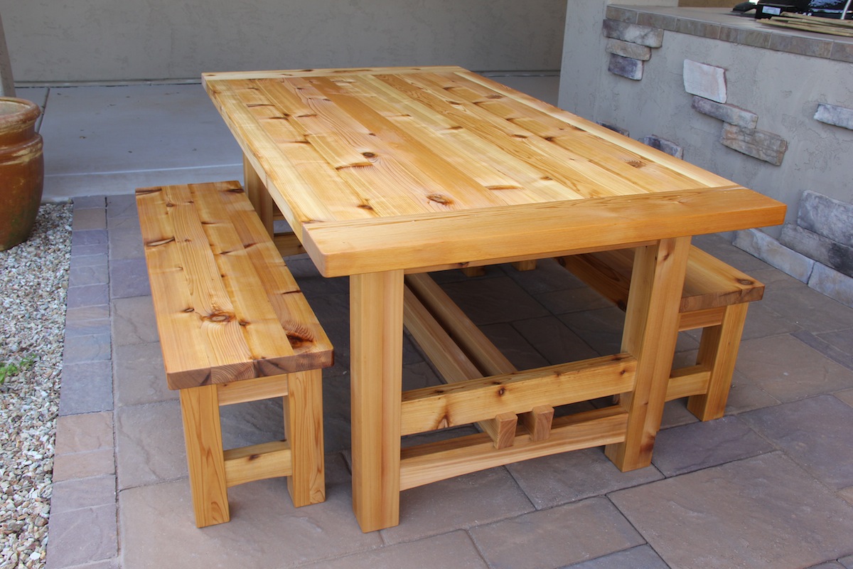 209 - Rustic Outdoor Table 2 of 2 - The Wood Whisperer