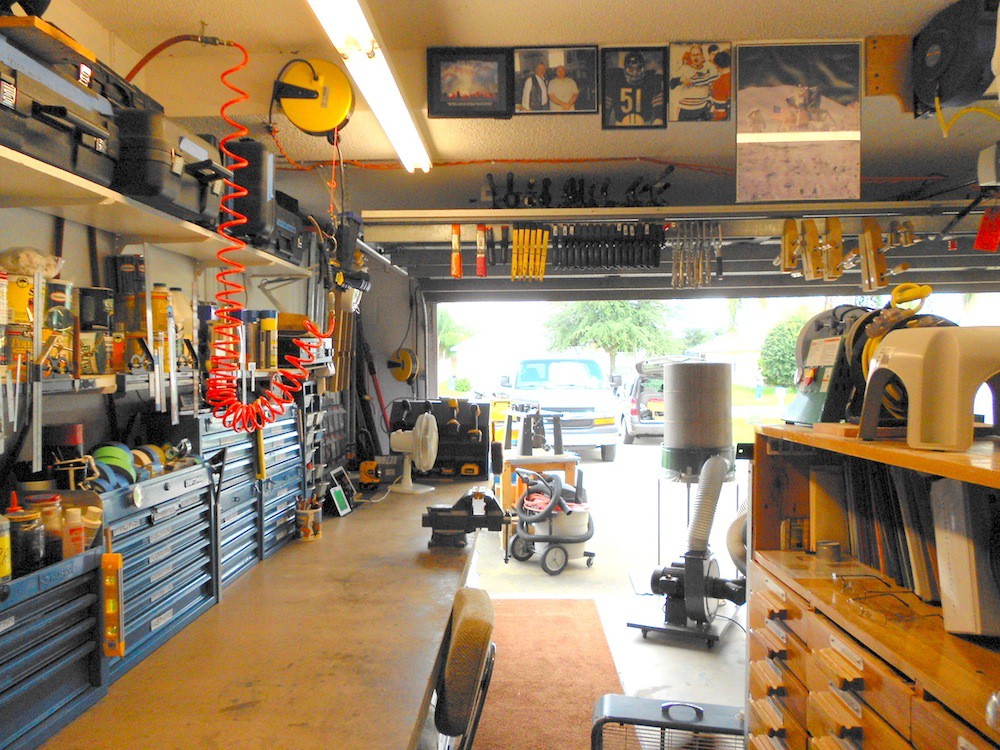 Eric's Efficient Garage Shop - The Wood Whisperer
