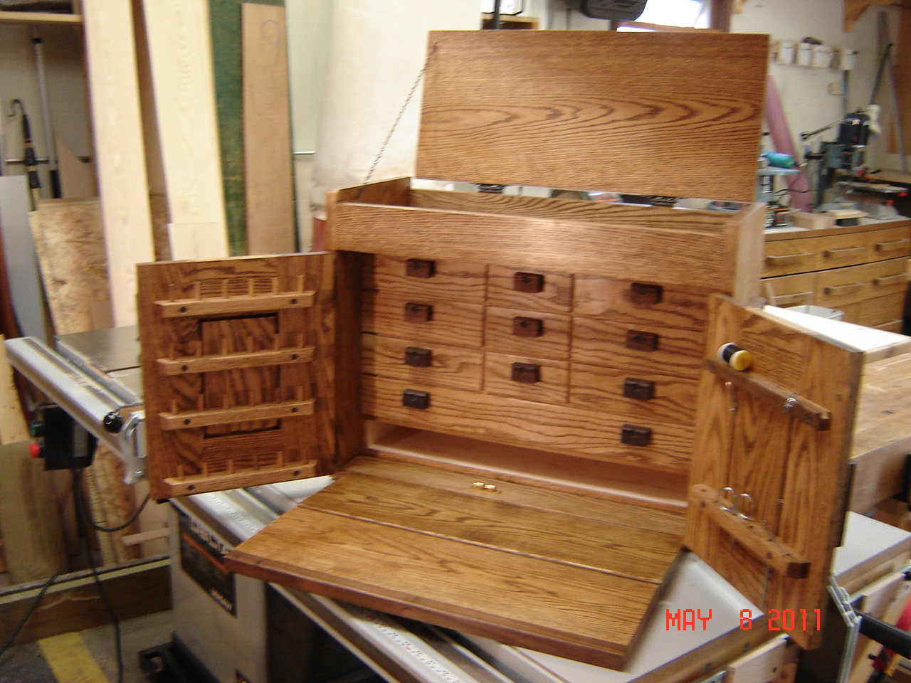 Ray's Fly Tying Cabinet - The Wood Whisperer