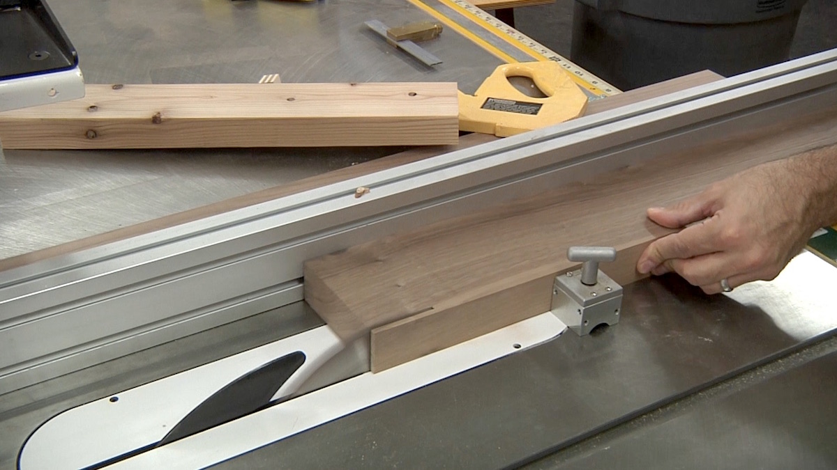 Cutting Thin Strips at the table saw Cutting A Thin Slot In Wood